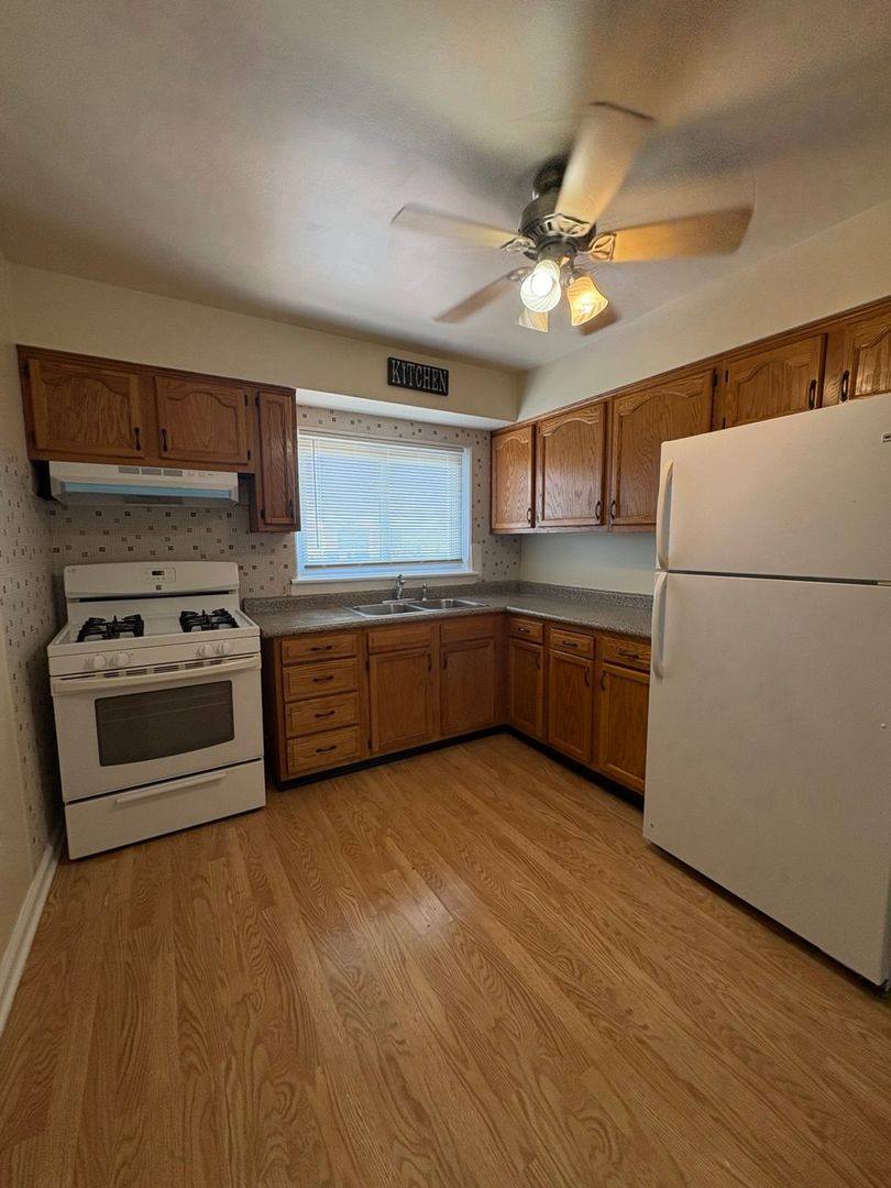 Apartment for rent at 1534 N Harlem Ave, River Forest, IL 60305
