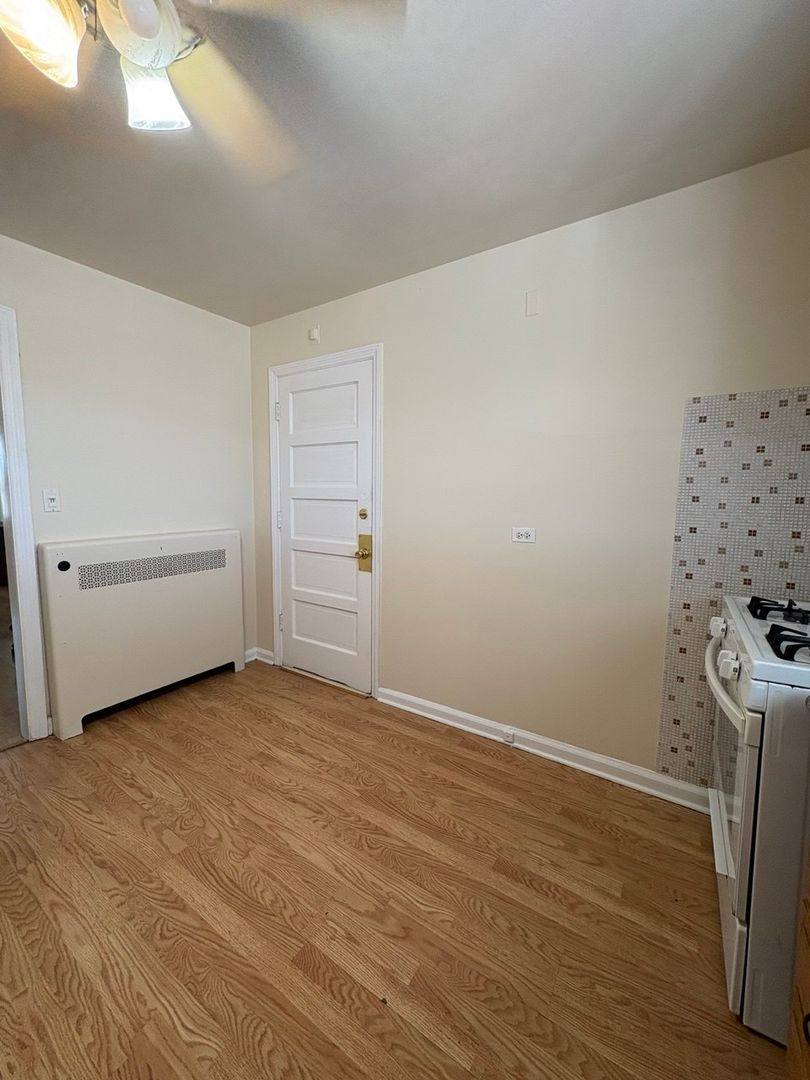Apartment for rent at 1534 N Harlem Ave, River Forest, IL 60305