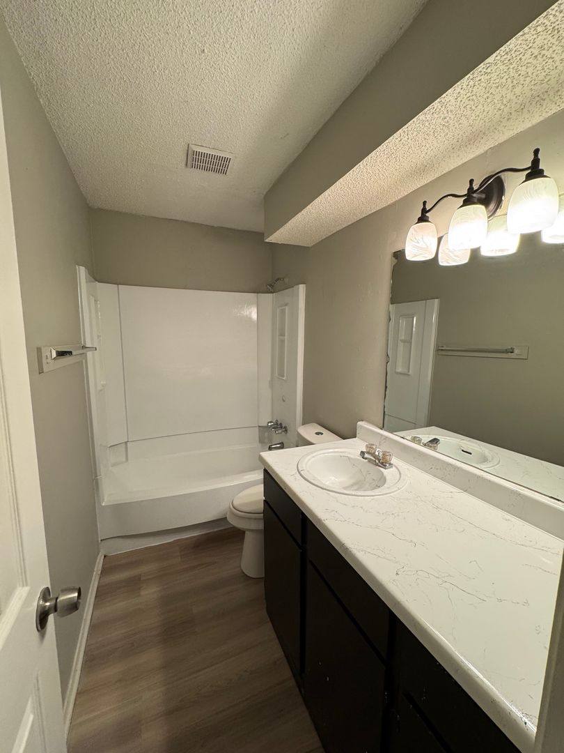 Apartment for rent at 1508 S 13th, Waco, TX 76706