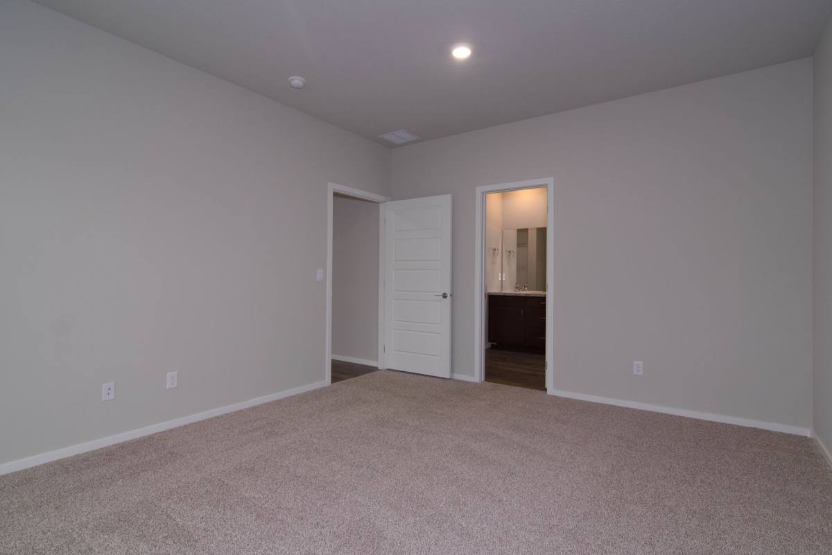 House for rent at 5507 W Georgetown Lane, Spokane, WA 99208