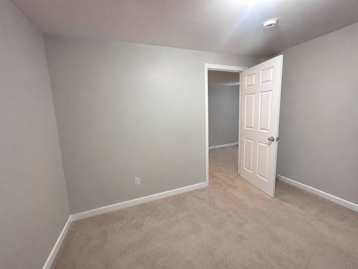 Apartment for rent at 71 1 2 - 73 Walnut St, Nashua, NH 03060
