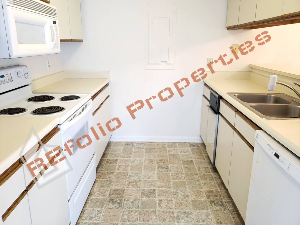 House for rent at 143 Brookberry Circle, Chapel Hill, NC 27517