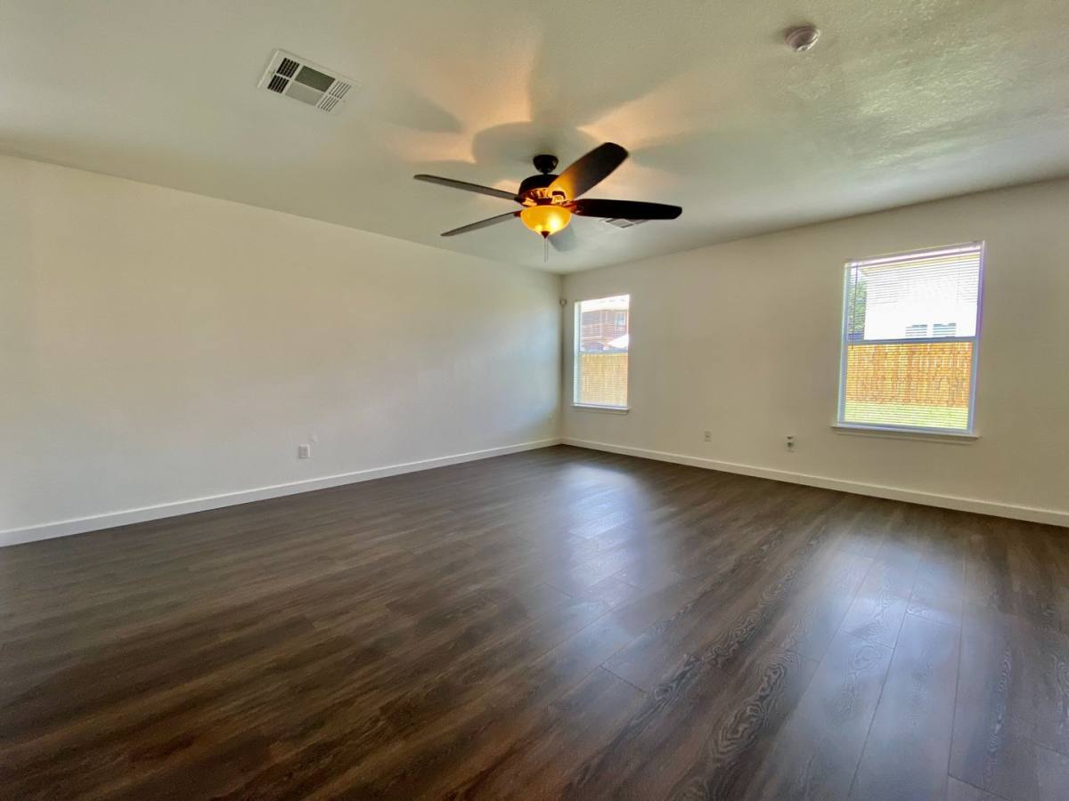 House for rent at 6608 Ferrystone Pass, Del Valle, TX 78617