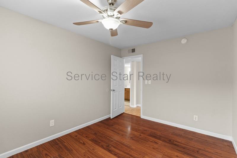 Apartment for rent at 16602 N 25th St #109, Phoenix, AZ 85032