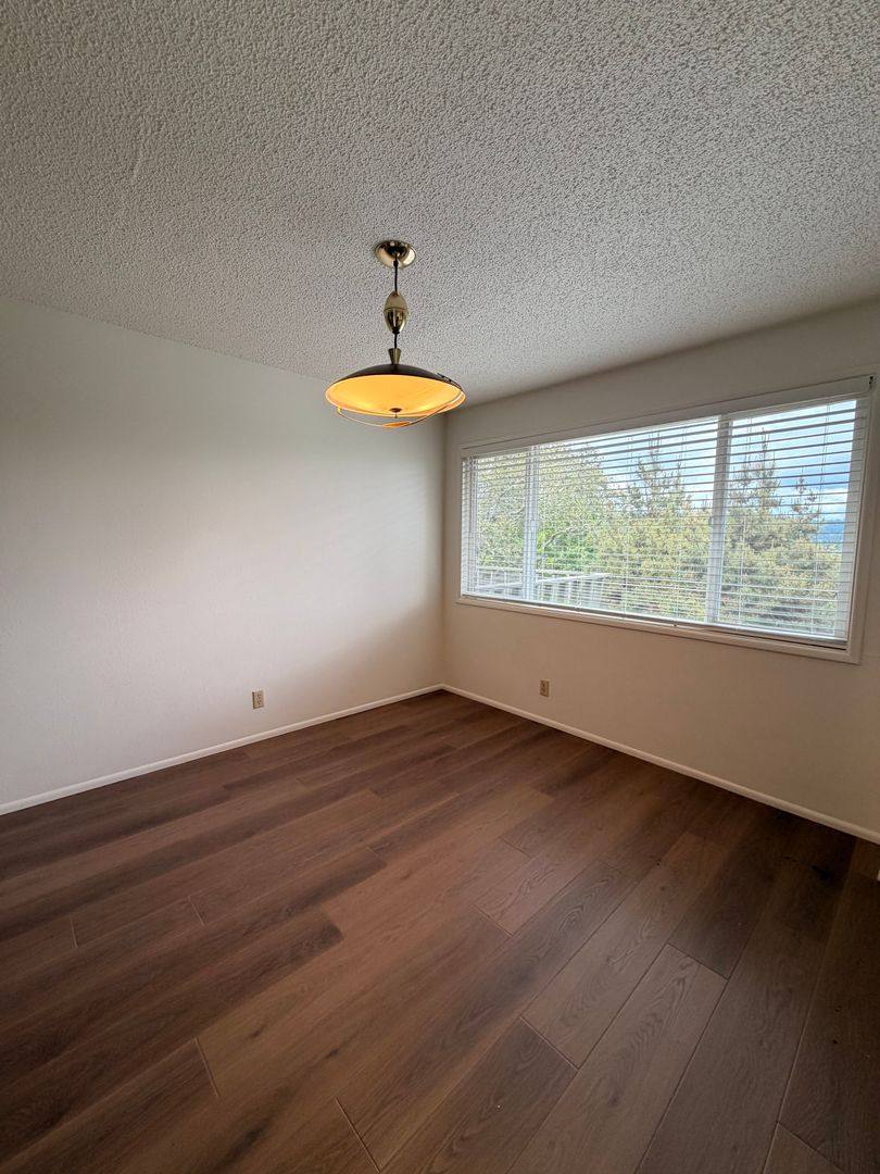 House for rent at 2610 Elinor St, Eugene, OR 97403