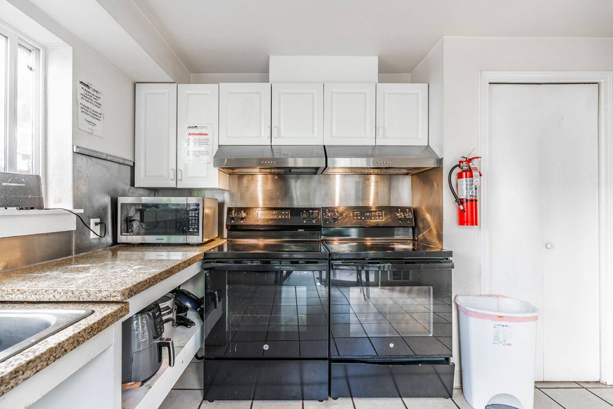Apartment for rent at 4047 8th Ave NE, Seattle, WA 98105