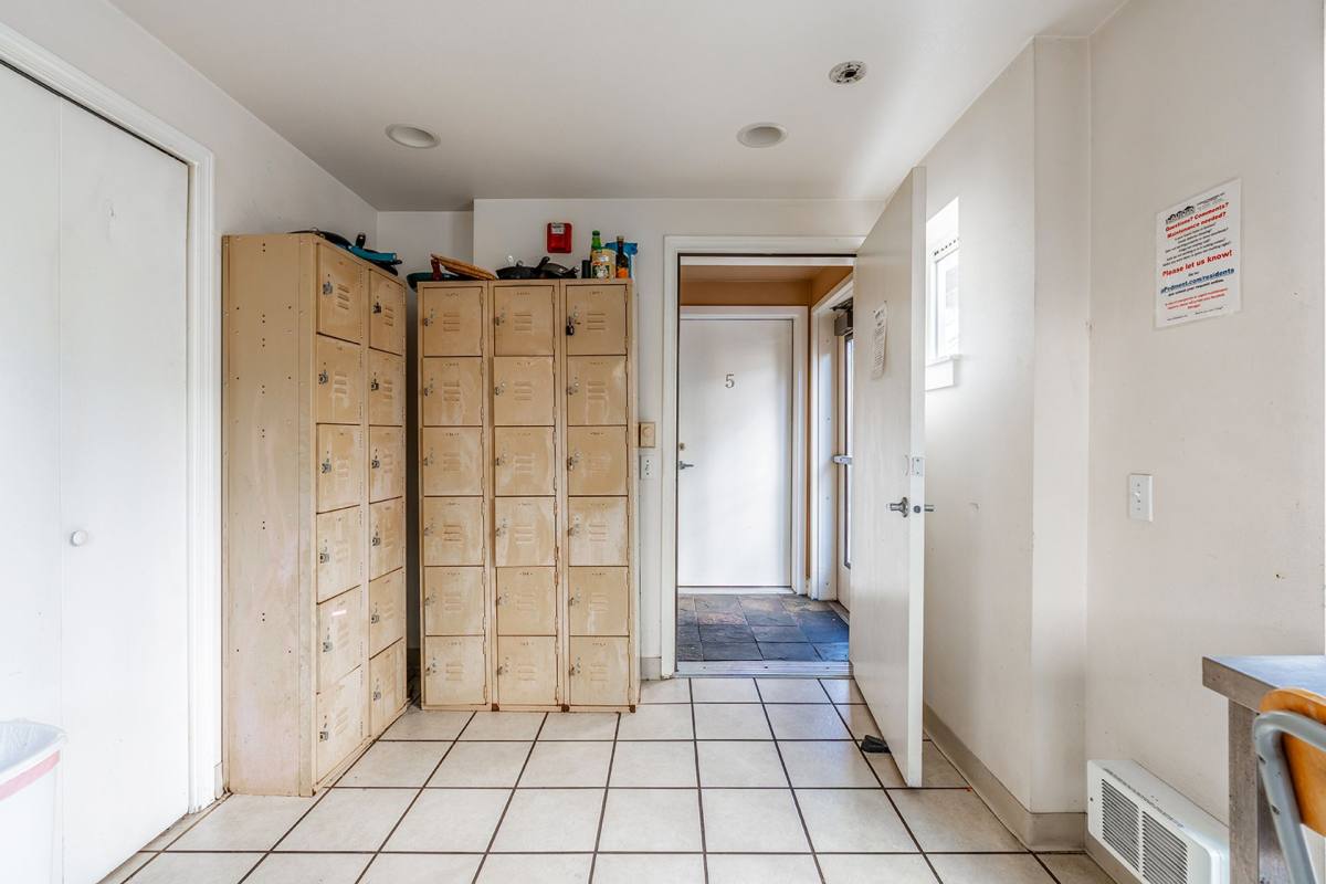 Apartment for rent at 4047 8th Ave NE, Seattle, WA 98105
