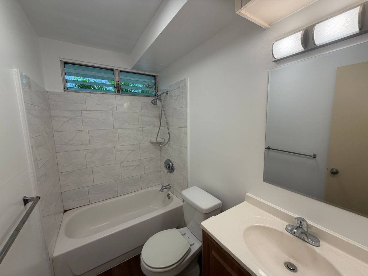 Apartment for rent at 433 Pau St, Honolulu, HI 96815
