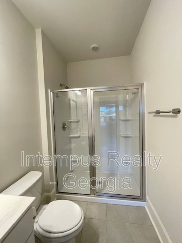 House for rent at 44 Garnet Dr, Acworth, GA 30101