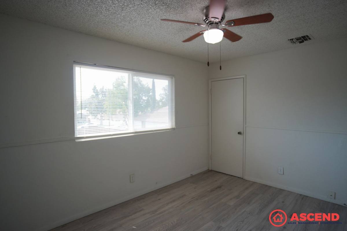Apartment for rent at 224 Washington Ave, Bakersfield, CA 93308