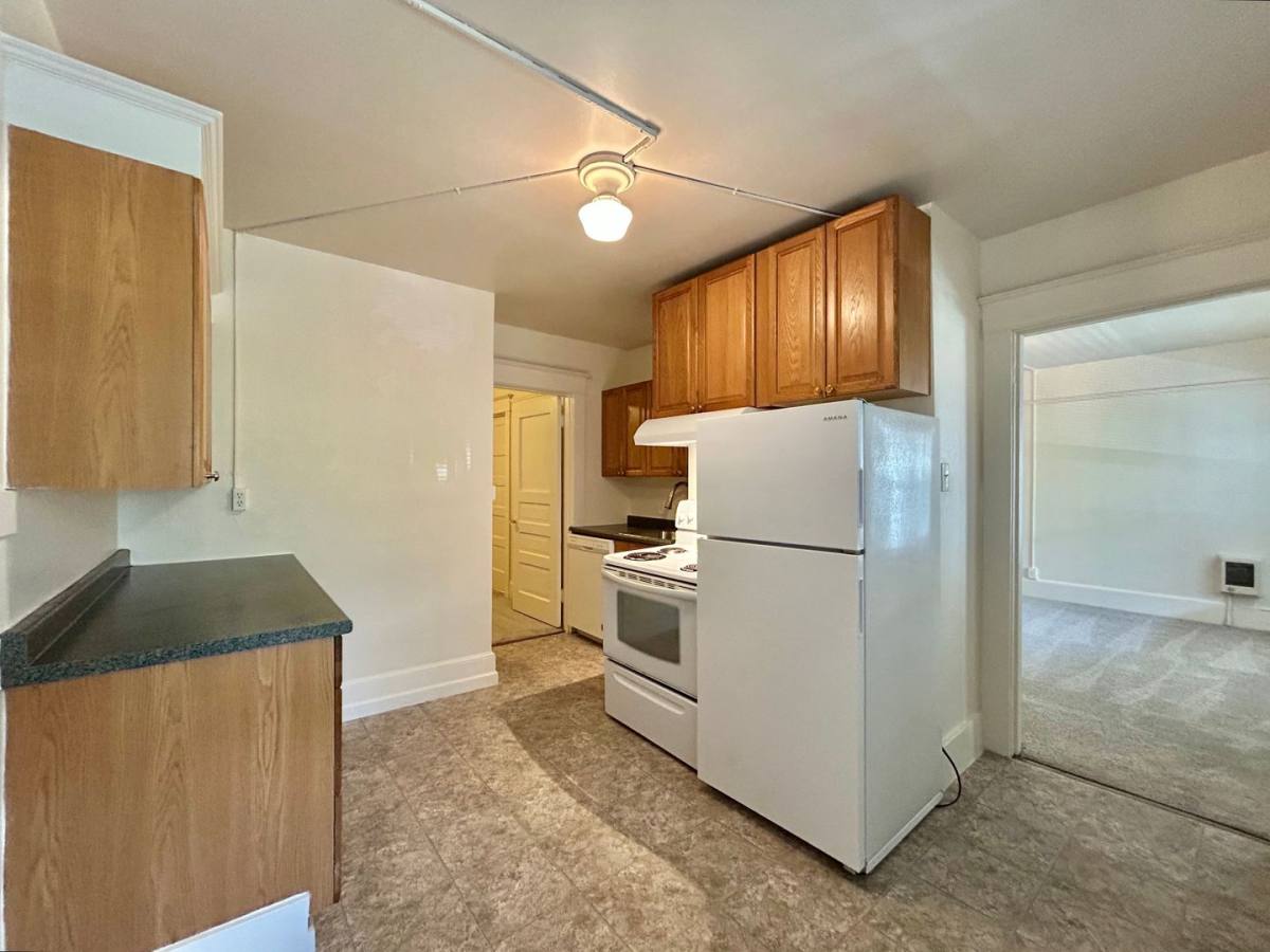Apartment for rent at 1830 NW 24th Place, Portland, OR 97210