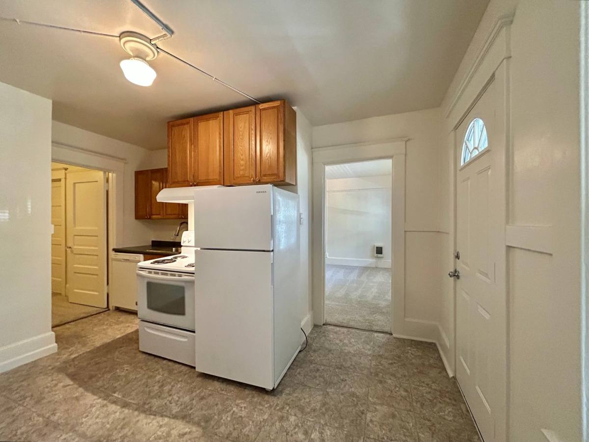 Apartment for rent at 1830 NW 24th Place, Portland, OR 97210