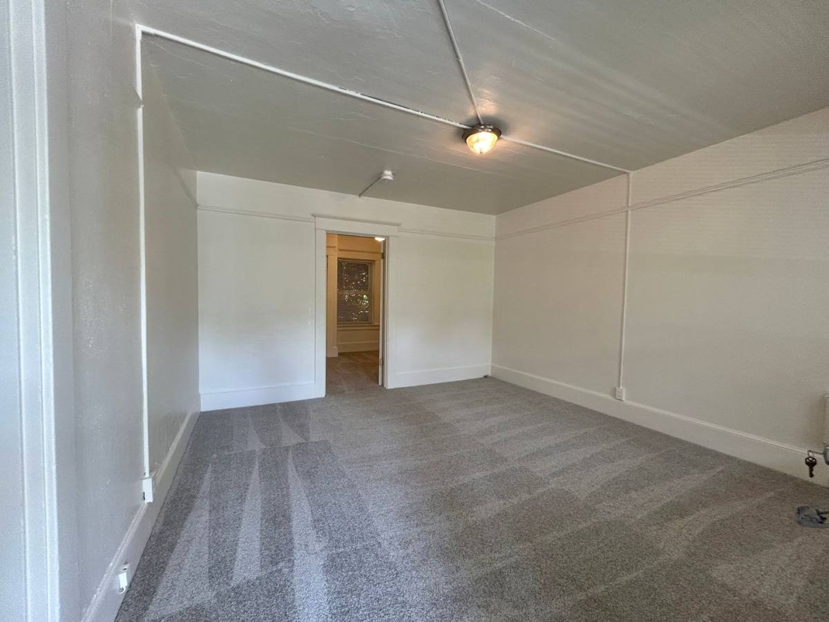 Apartment for rent at 1830 NW 24th Place, Portland, OR 97210