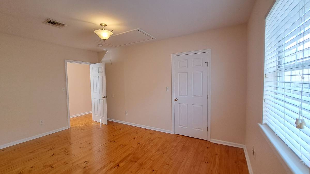 Apartment for rent at 2300-02 Gravier, New Orleans, LA 70119