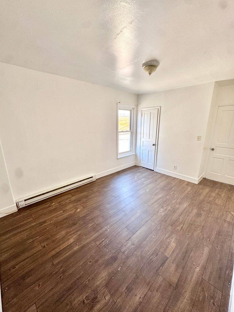 Apartment for rent at 535 W Tilghman St, Allentown, PA 18102
