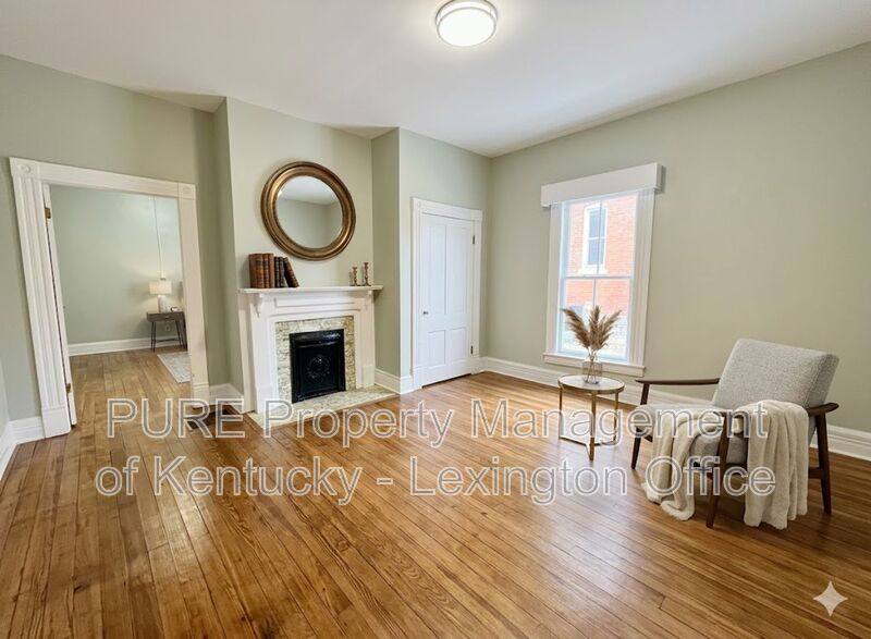 Apartment for rent at 168 Woodland Ave #2, Lexington, KY 40502