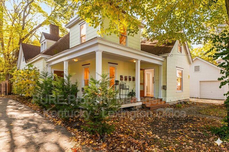 Apartment for rent at 168 Woodland Ave #2, Lexington, KY 40502