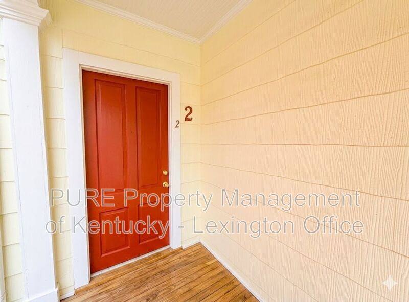 Apartment for rent at 168 Woodland Ave #2, Lexington, KY 40502
