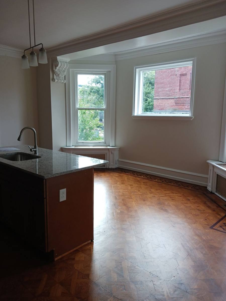 Apartment for rent at 610 N 5th St, Reading, PA 19601