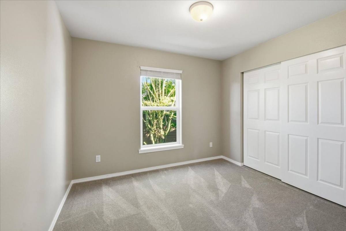 House for rent at 7622 80th Ave NE, Marysville, WA 98270