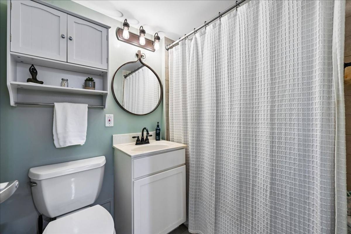 Apartment for rent at 800 4th St SW, Washington, DC 20024