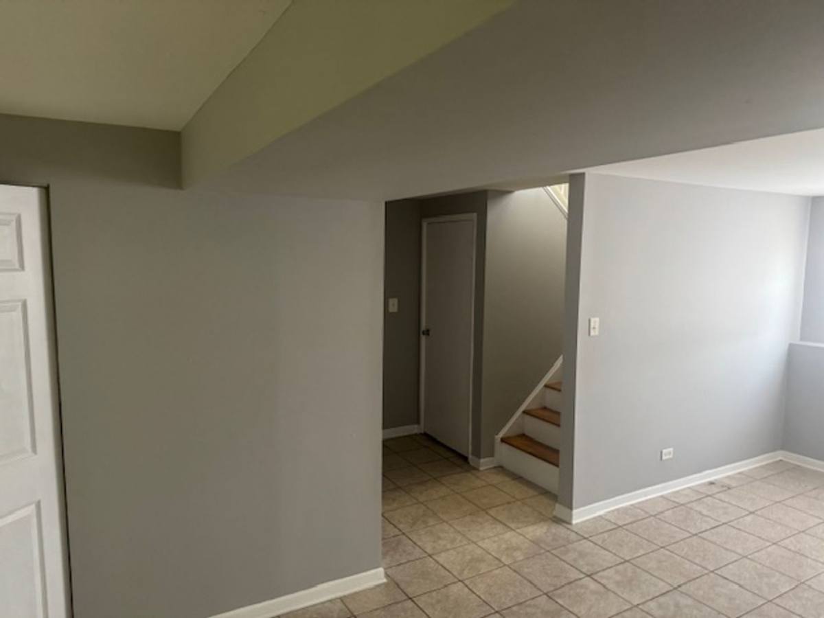 House for rent at 3501 177th St, Country Club Hills, IL 60478