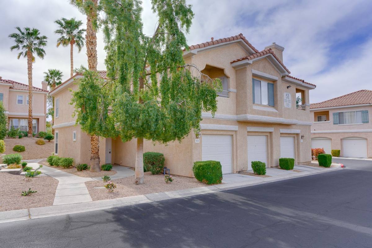 Condo for rent at 251 S Green Valley, Henderson, NV 89012