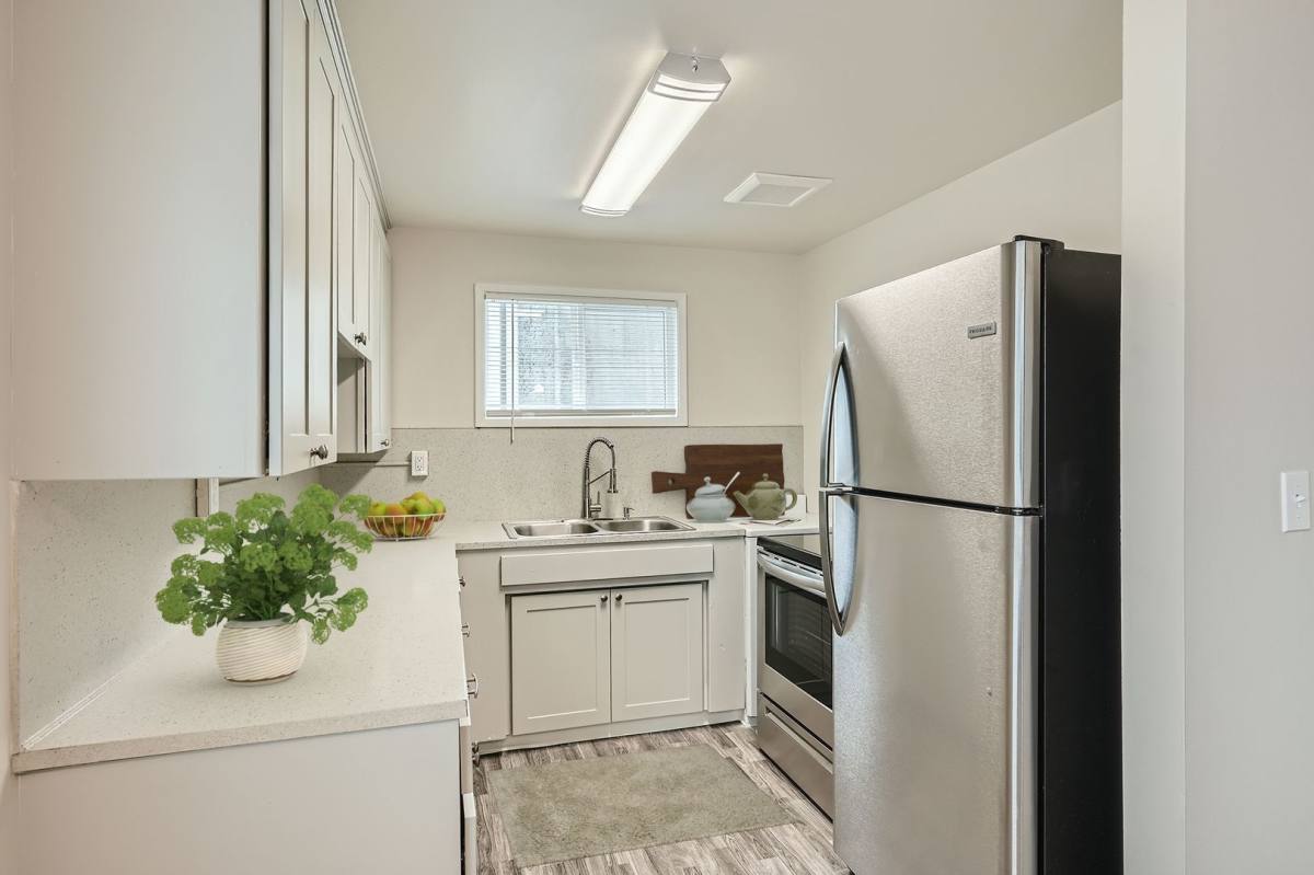 Apartment for rent at 2302 - 2320 Colby Ave, Everett, WA 98201