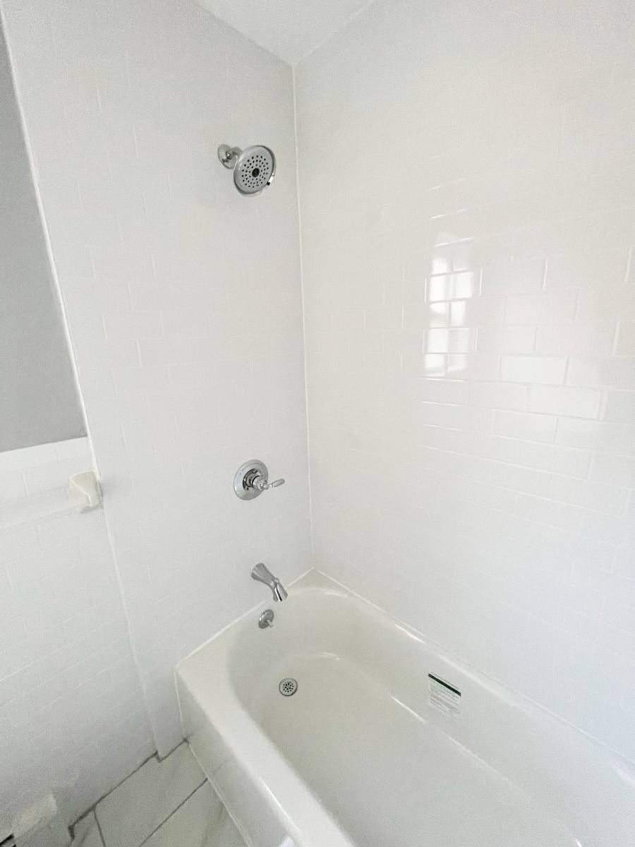 Apartment for rent at 130-134 Stuyvesant Ave, Lyndhurst, NJ 07071