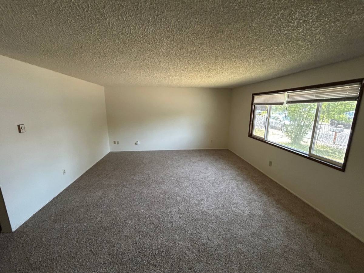 Apartment for rent at 1126 1128 SE Rummel St, McMinnville, OR 97128