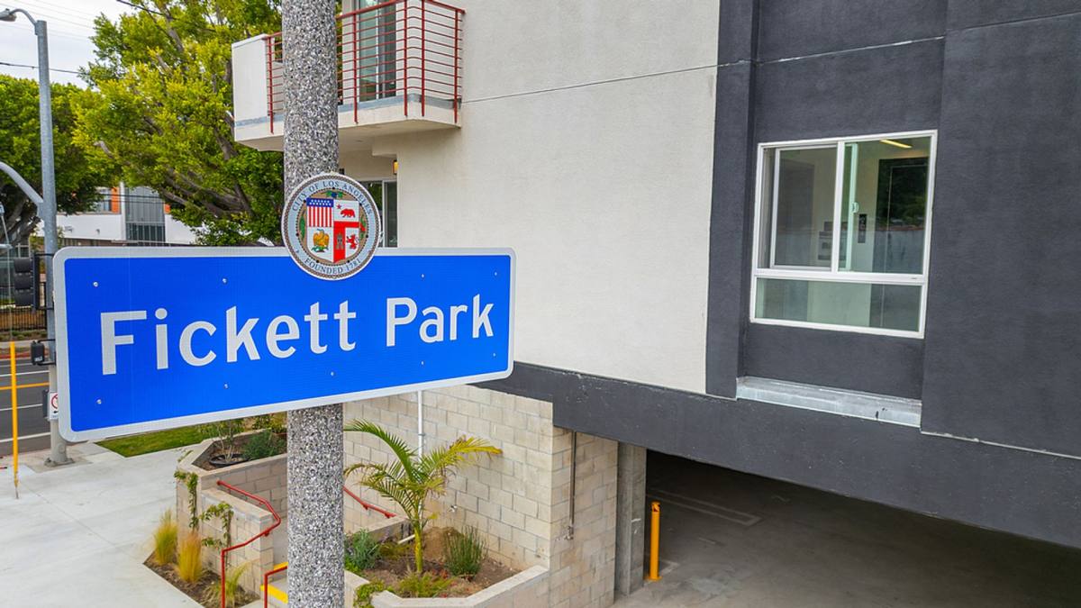 Apartment for rent at 321 S Fickett St, Los Angeles, CA 90033