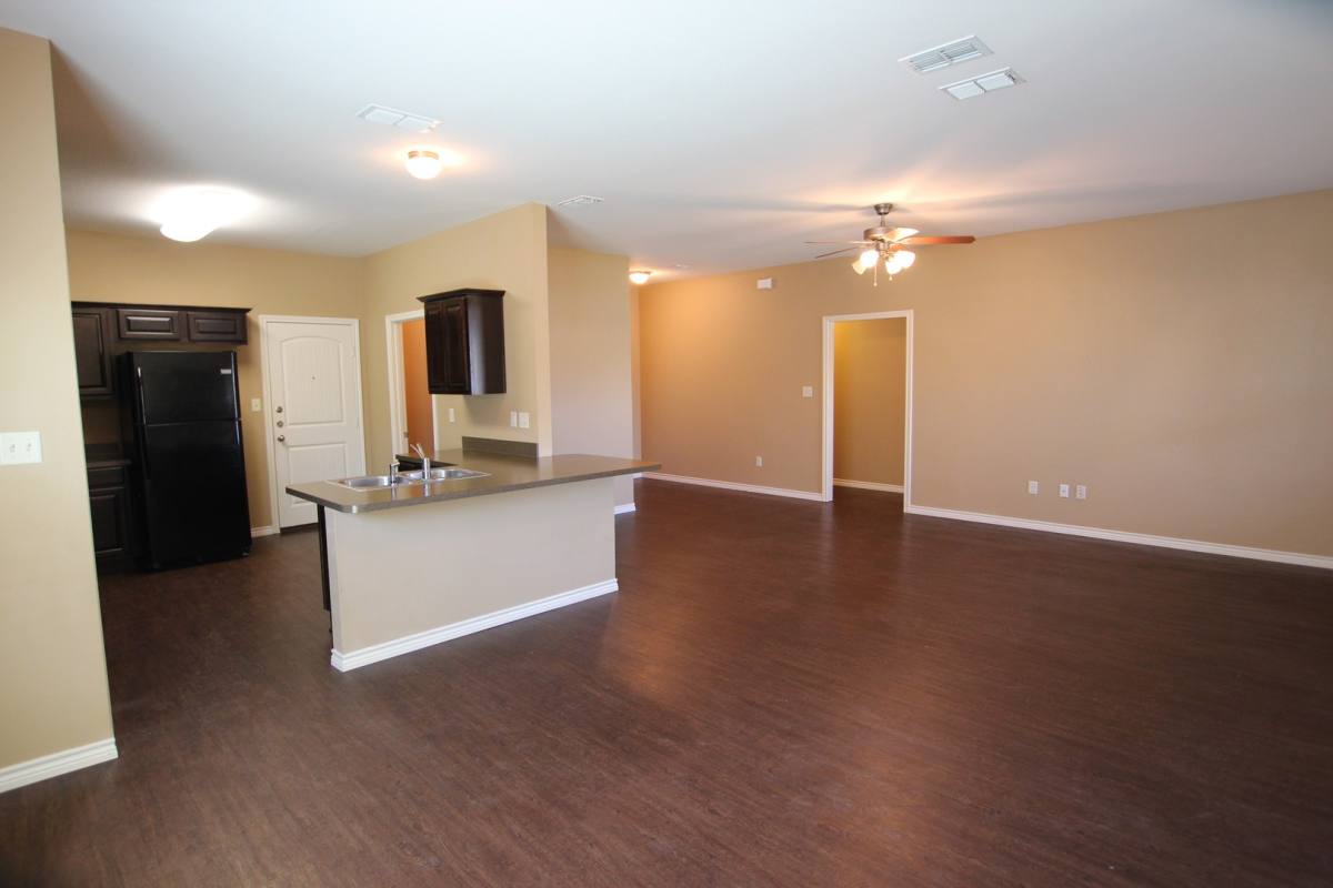 Townhouse for rent at 19391 King Ranch Dr, Flint, TX 75762