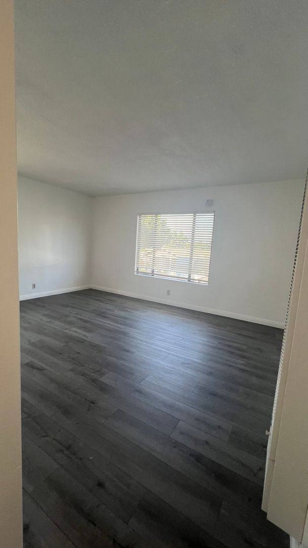 Apartment for rent at 11872 Sproul St, Norwalk, CA 90650