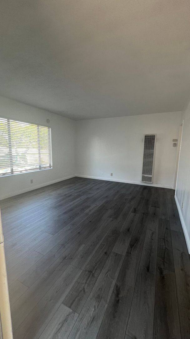Apartment for rent at 11872 Sproul St, Norwalk, CA 90650