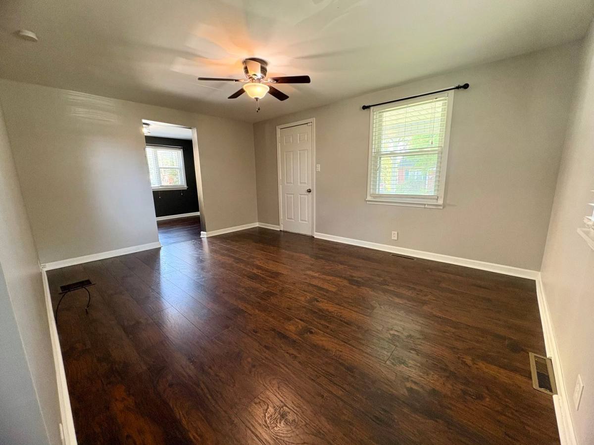 House for rent at 6550 Somerset St, Harrisburg, PA 17111