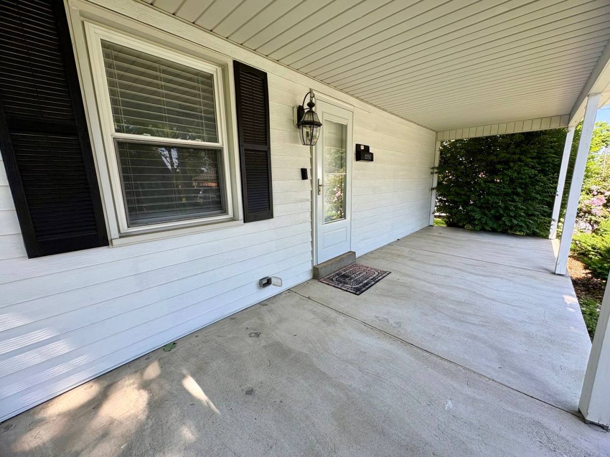 House for rent at 6550 Somerset St, Harrisburg, PA 17111