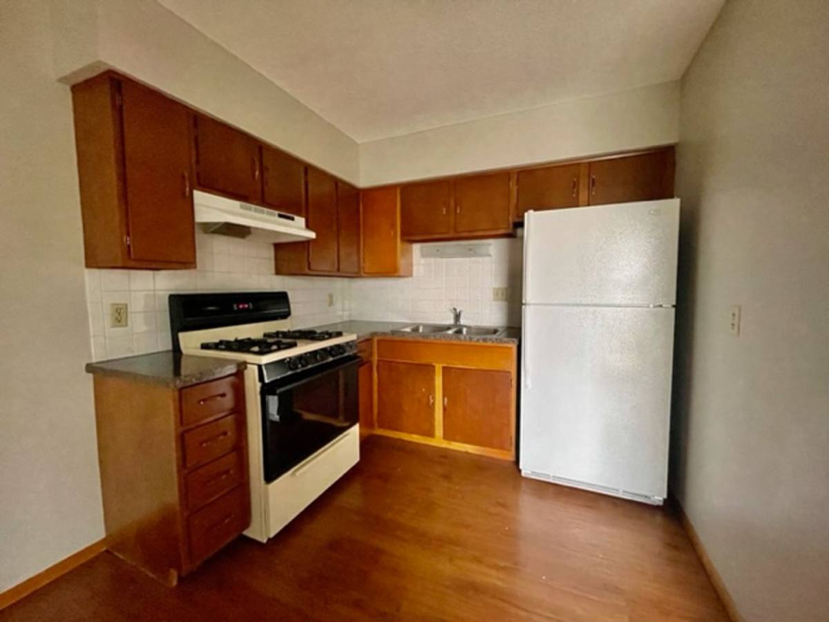 Apartment for rent at 710 724 Katherine Ave, Ashland, OH 44805