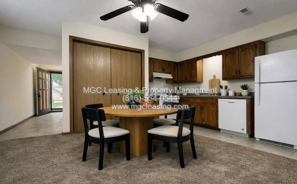 Townhouse for rent at 3557-3563 NE Independence Circle, Lees Summit, MO 64064