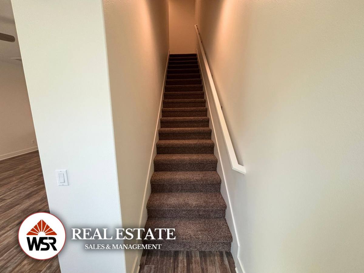 Townhouse for rent at 15886 Ellington Way, Chino Hills, CA 91709