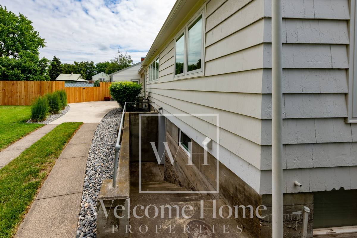 Apartment for rent at 521 Ankeny St, Walla Walla, WA 99362