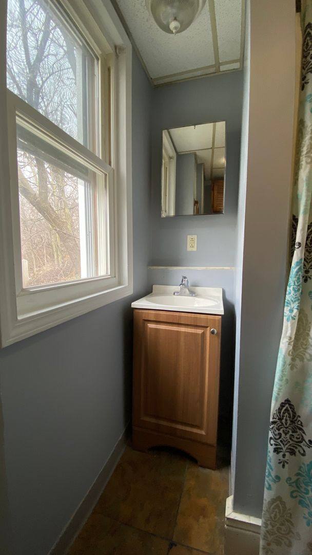 Apartment for rent at 5454 Deans Hill Rd, Berrien Springs, MI 49103