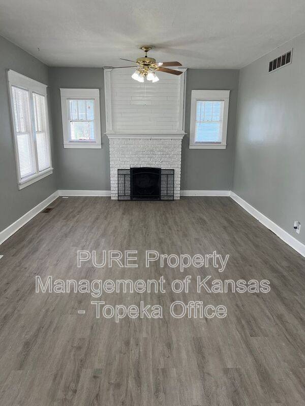 House for rent at 937 SW Jewell Ave, Topeka, KS 66606