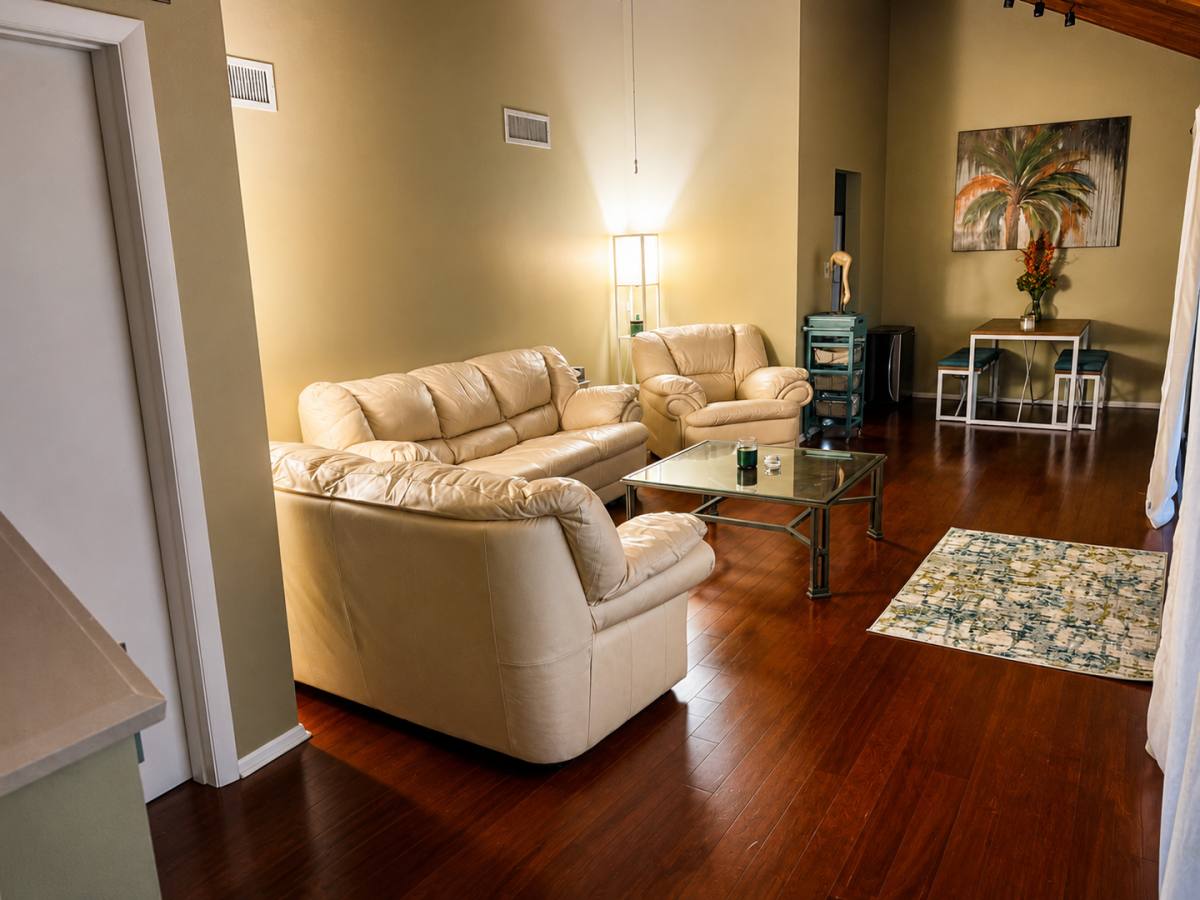 Apartment for rent at 212 Pass Key Rd, Sarasota, FL 34242