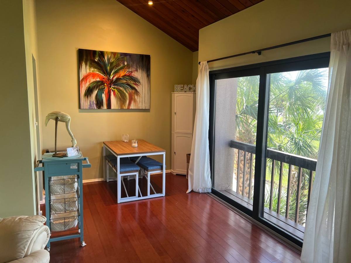 Apartment for rent at 212 Pass Key Rd, Sarasota, FL 34242