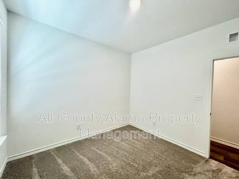 House for rent at 4153 Bermuda Lane, Seguin, TX 78155