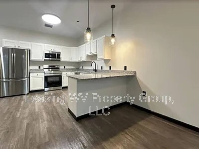 Apartment for rent at 408 Leon Sullivan Way #212, Charleston, WV 25301