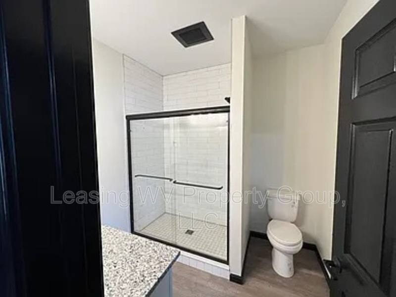 Apartment for rent at 408 Leon Sullivan Way #212, Charleston, WV 25301