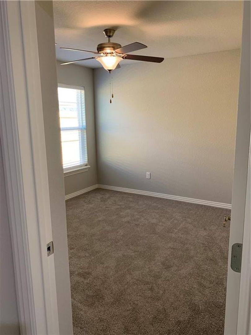 House for rent at 4371 W Barhem Dr, Fayetteville, AR 72704