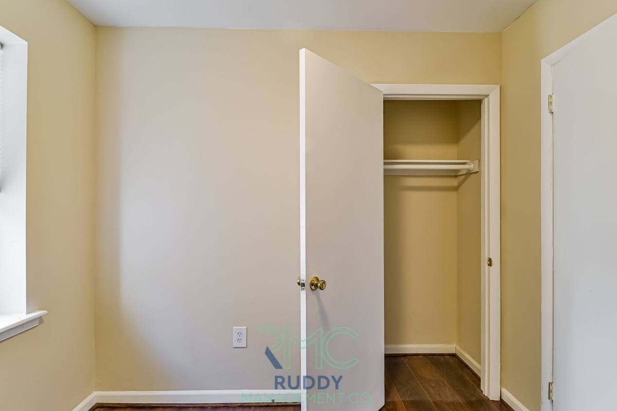 Apartment for rent at 3130 Buena Vista Terracce, Washington, DC 20020
