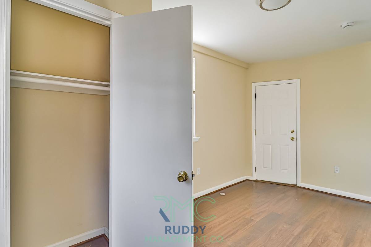 Apartment for rent at 3130 Buena Vista Terracce, Washington, DC 20020